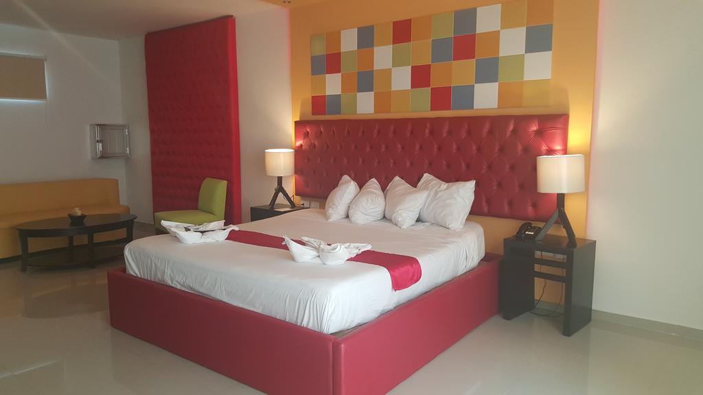 Vita Love Hotel Mérida Buitenkant foto