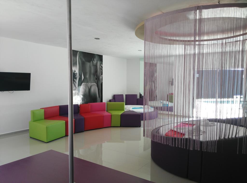 Vita Love Hotel Mérida Buitenkant foto