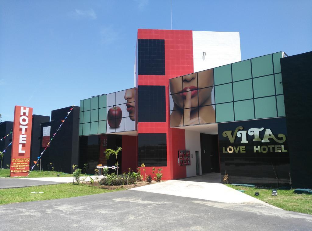 Vita Love Hotel Mérida Buitenkant foto