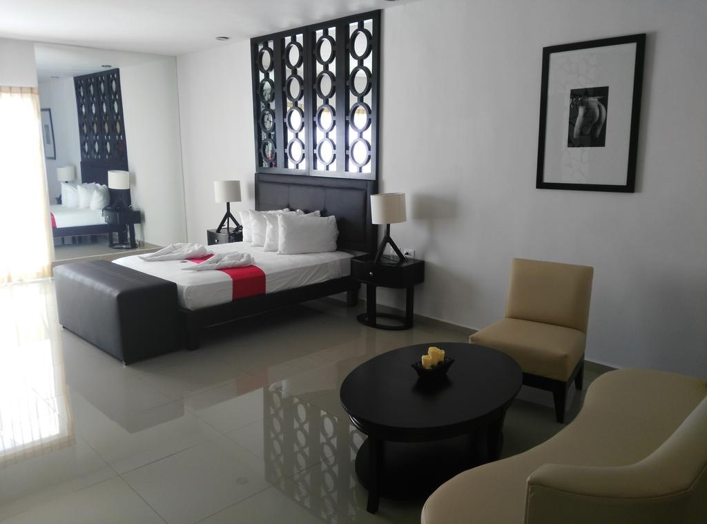 Vita Love Hotel Mérida Buitenkant foto
