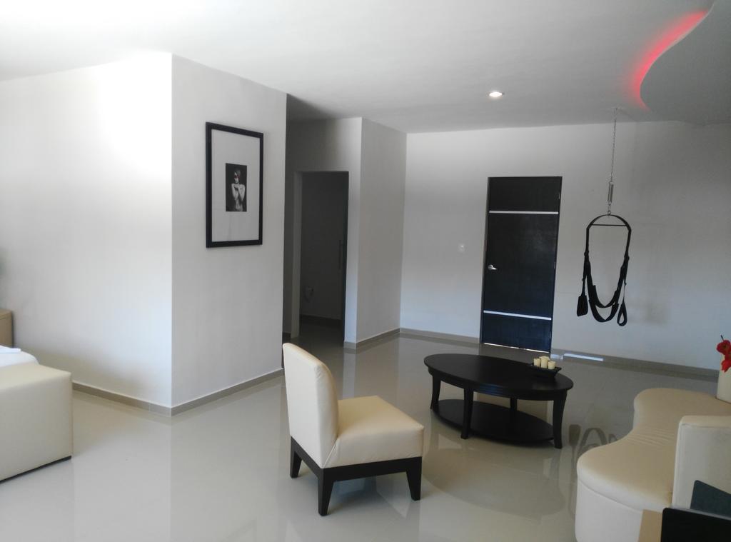 Vita Love Hotel Mérida Buitenkant foto