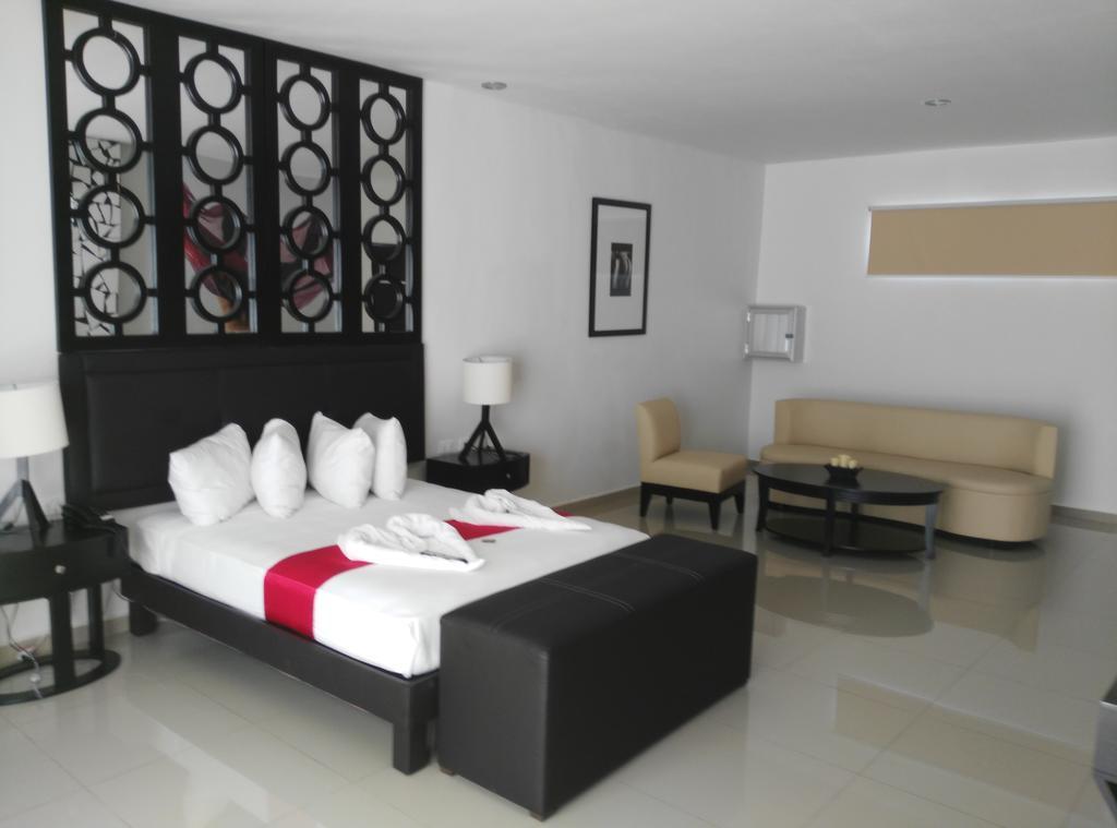 Vita Love Hotel Mérida Buitenkant foto