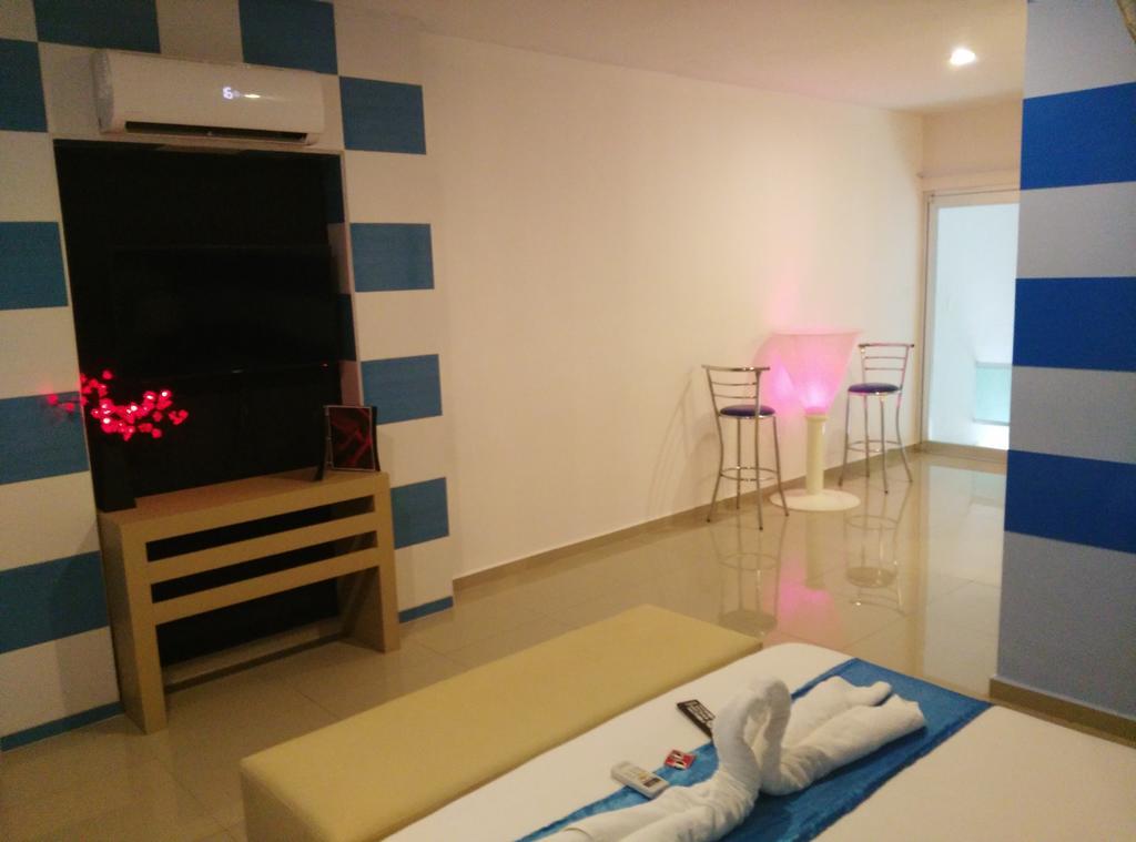 Vita Love Hotel Mérida Buitenkant foto