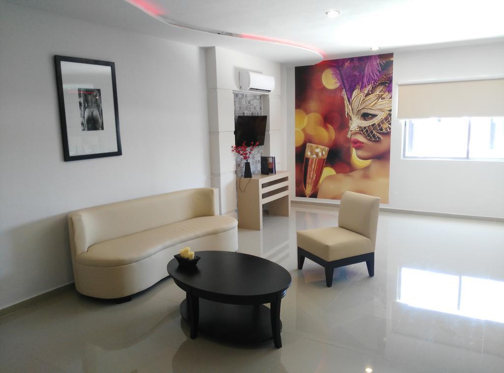 Vita Love Hotel Mérida Buitenkant foto