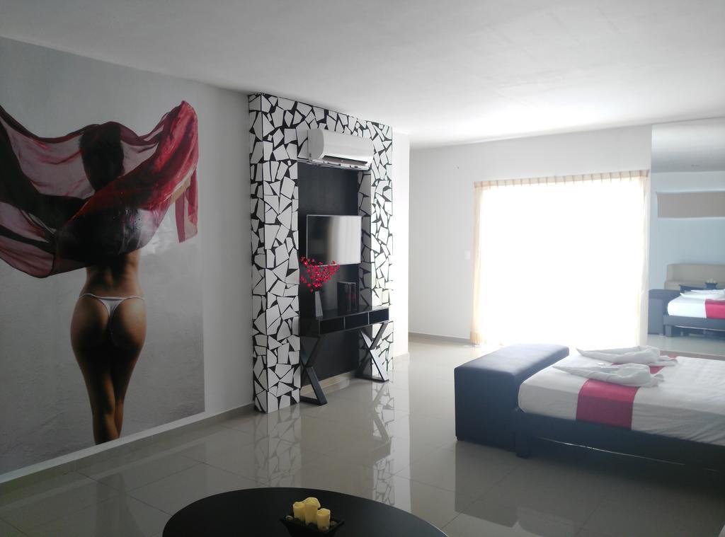 Vita Love Hotel Mérida Buitenkant foto