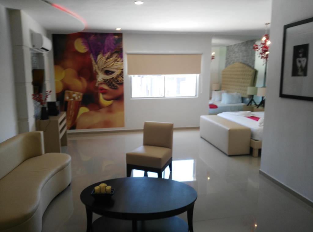 Vita Love Hotel Mérida Buitenkant foto