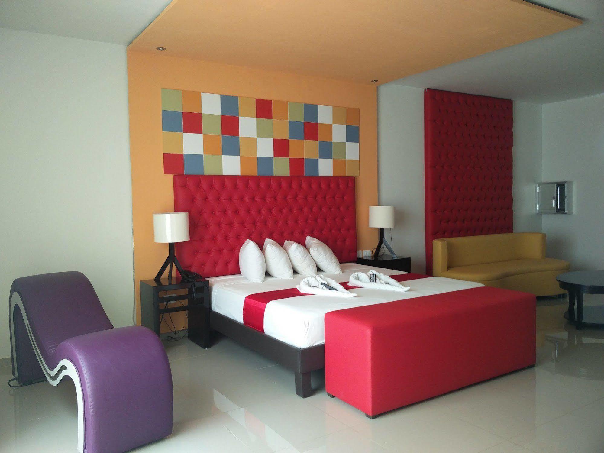 Vita Love Hotel Mérida Buitenkant foto